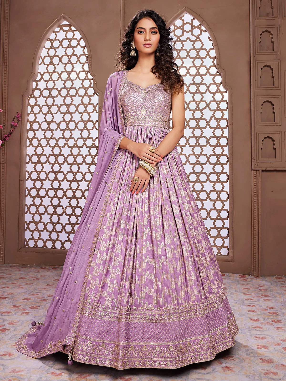 Fabric Requirements for Your Anarkali Salwar Kameez